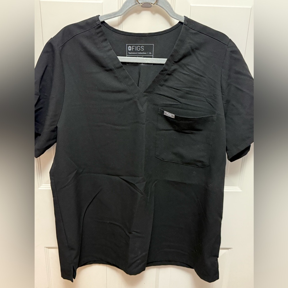 Figs Scrubs Black set xl top l bottoms